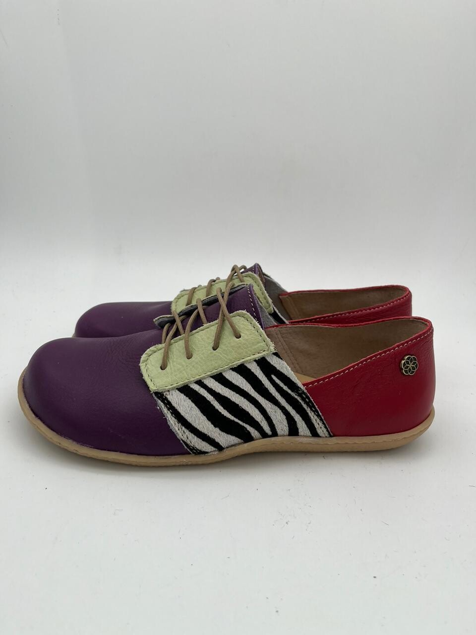 Barefoot Beauties, Esthé&#39;s Besties&#39; Colour Combo: Purple Vamp, Lime Collar, Baby Tiger Qtr &amp; Cherise Pienk Counter