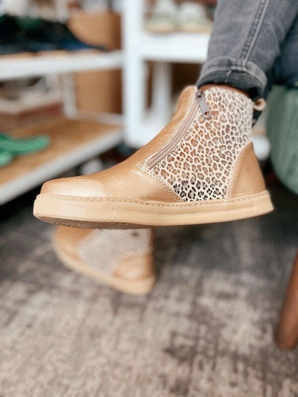 Calla High top Zip Sneaker Boot