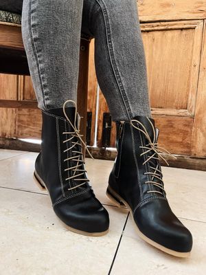 Onyx Boot