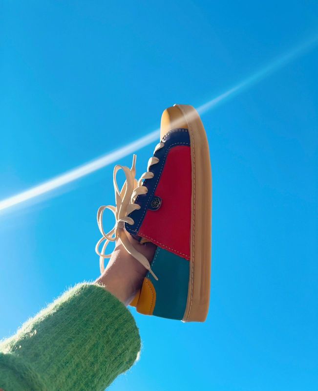 Skaamrosie Sneaker: Tumeric &amp; Blue