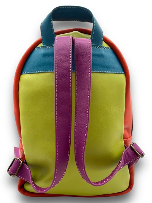 Leather Backpack: Smartie