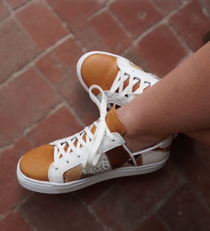 Skaamrosie Sneaker: Patchies Neutral