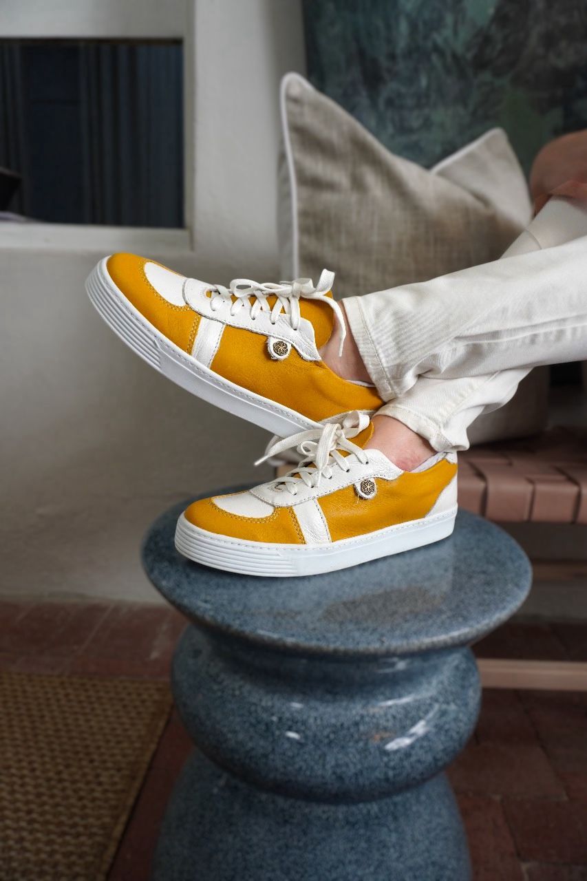 Suikerbossie Sneaker - Tumeric &amp; White