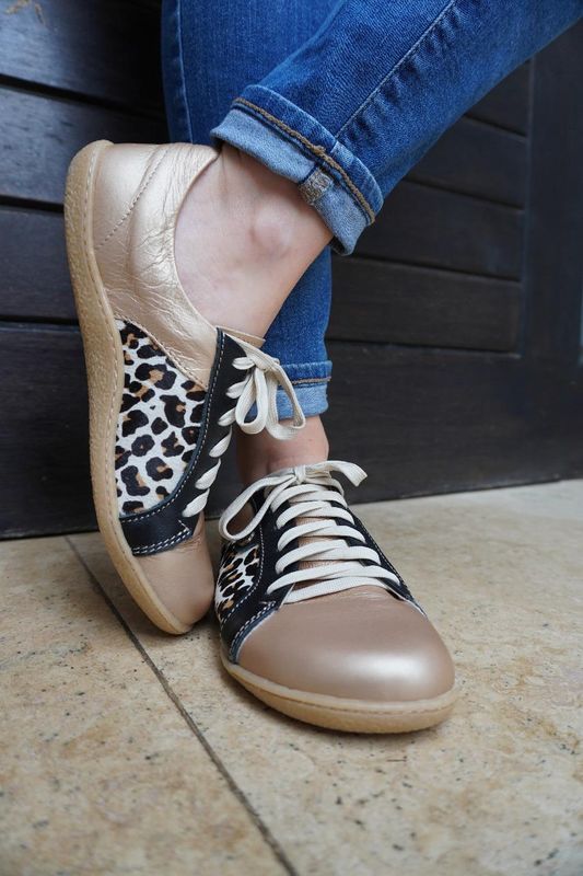 Barefoot Skaamrosie: Gold, Black and Jaguar