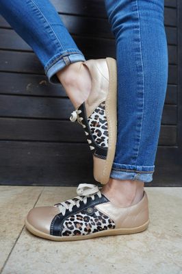 Barefoot Skaamrosie: Gold, Black and Jaguar