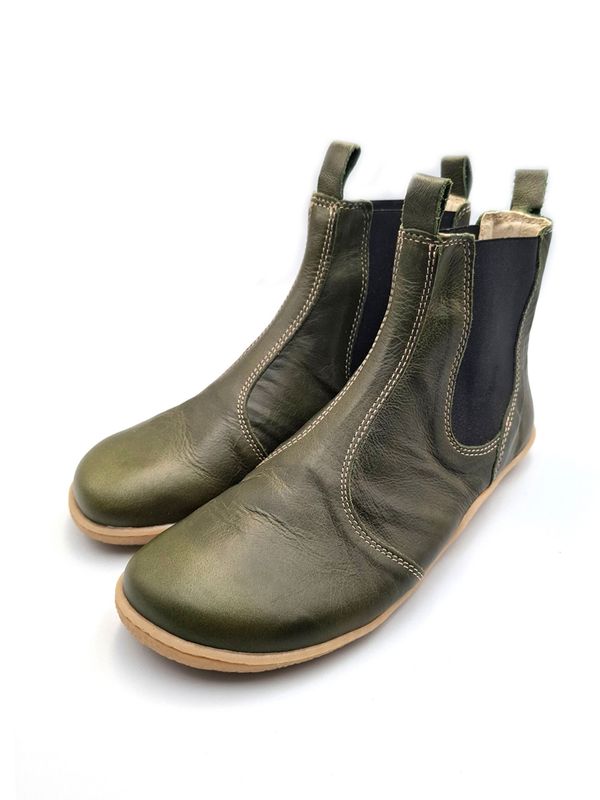Aquia Chelsea Barefoot Boots