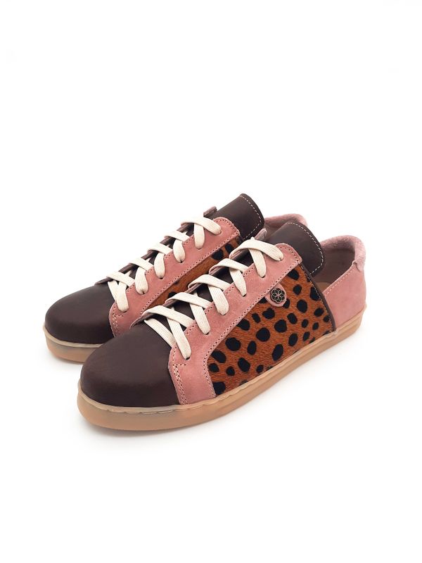 Skaamrosie Sneaker: Brown + Pink Wild Cat