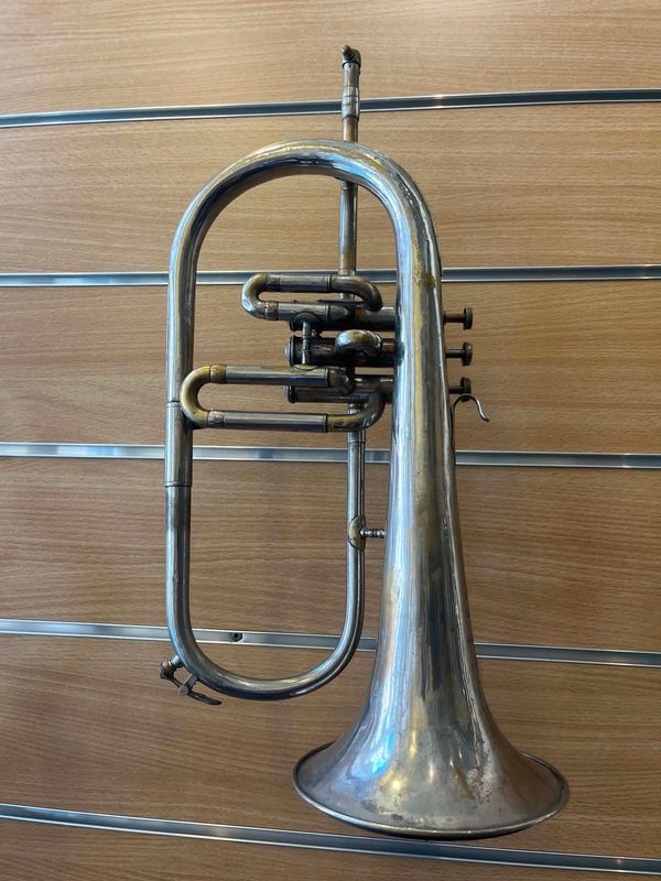 Bugle De Vries