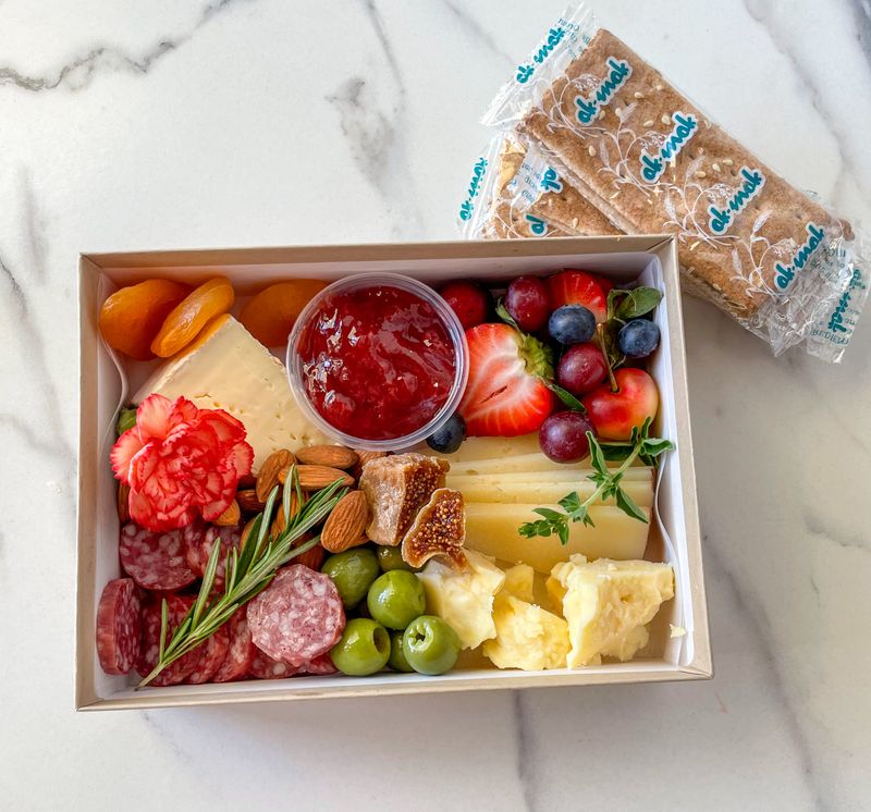 Deluxe Cheese Box