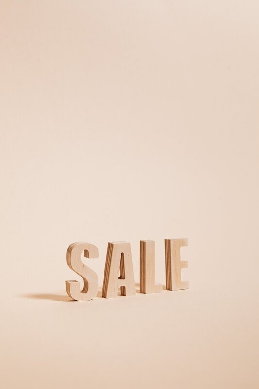 Seasonal clearance up to 50% off