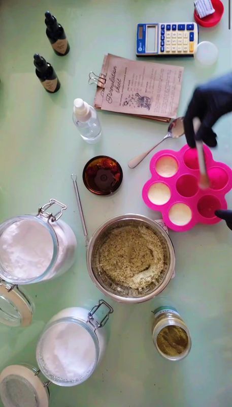 Botanical Shower Steamers (Pack of 2)