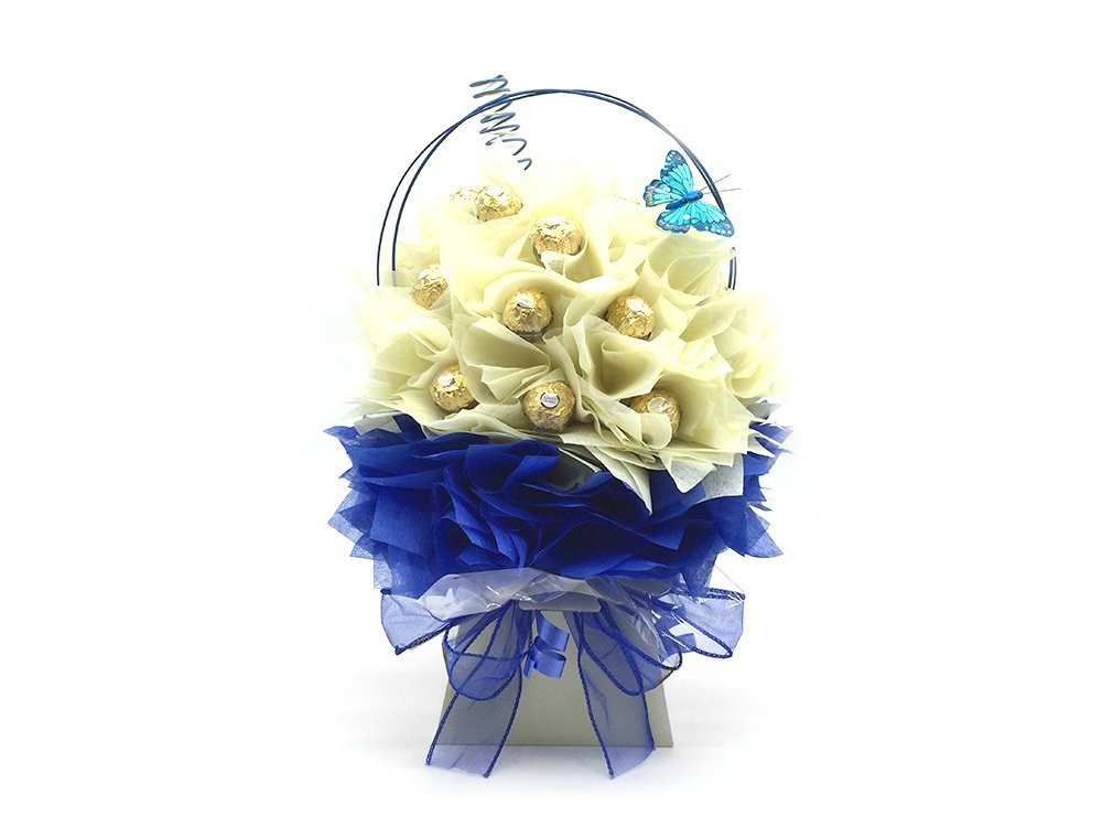 Deluxe Ferrero Rocher Bouquet - Blue & Ivory