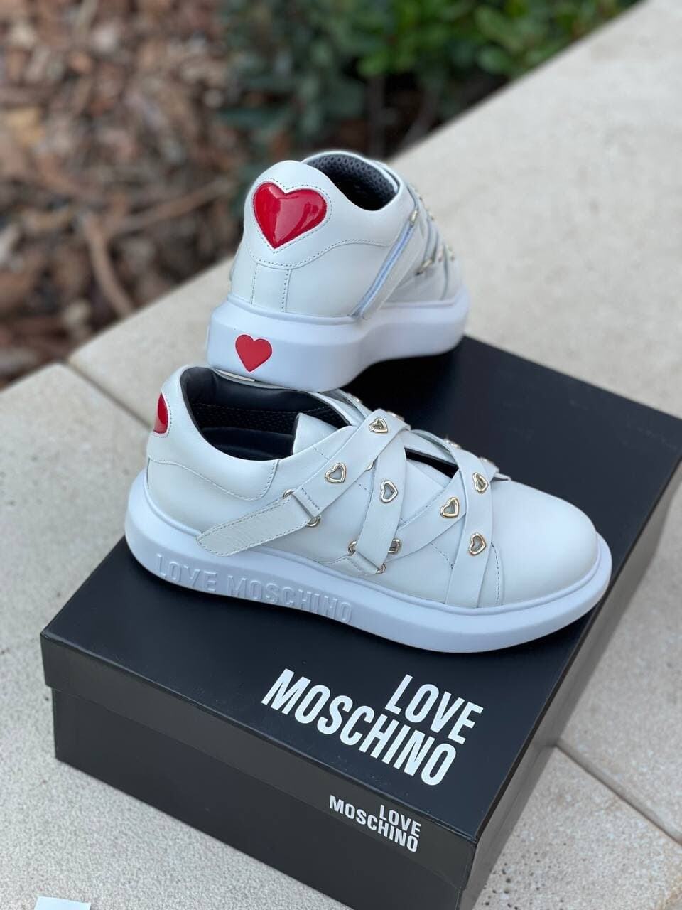 Кроссовки Moschino Love