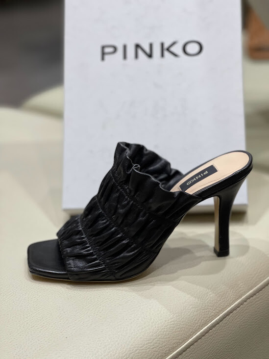 Шлёпанцы Pinko