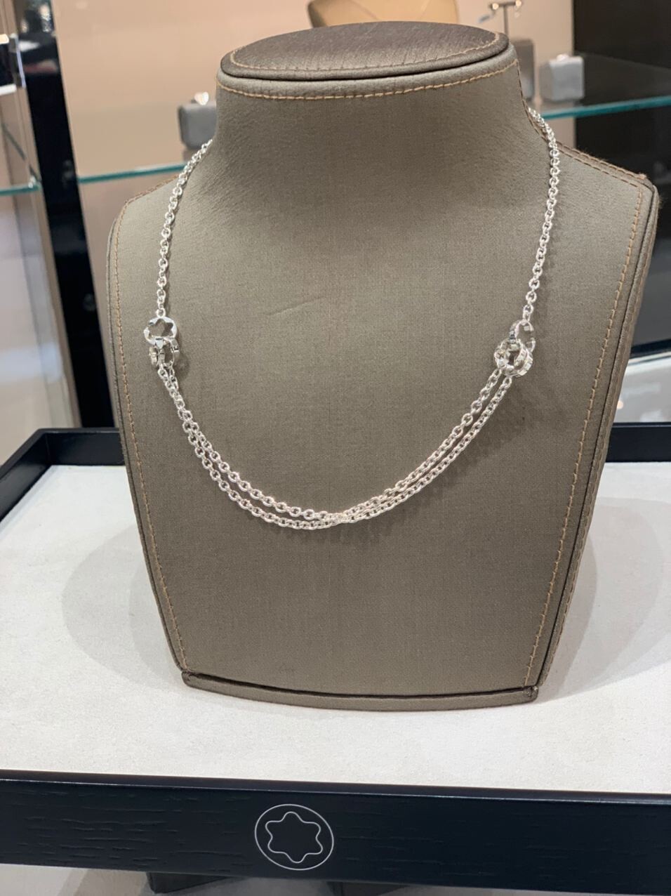 Цепочка Montblanc