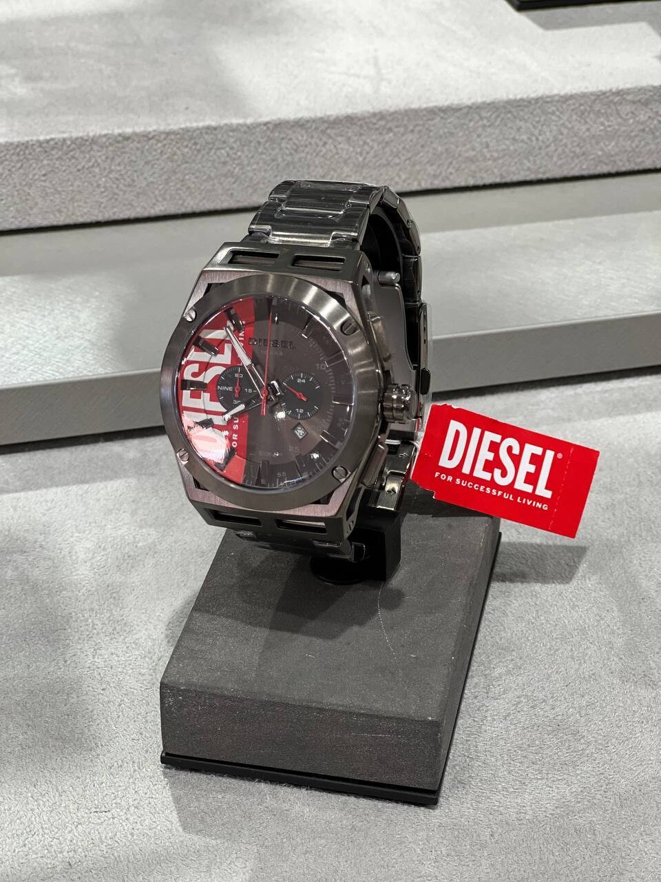 Часы Diesel