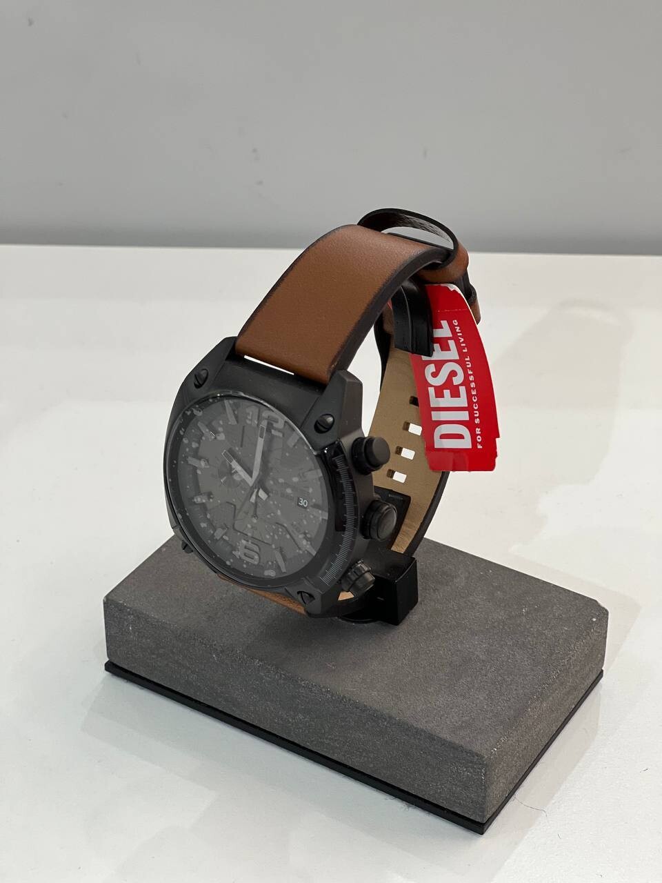 Часы Diesel