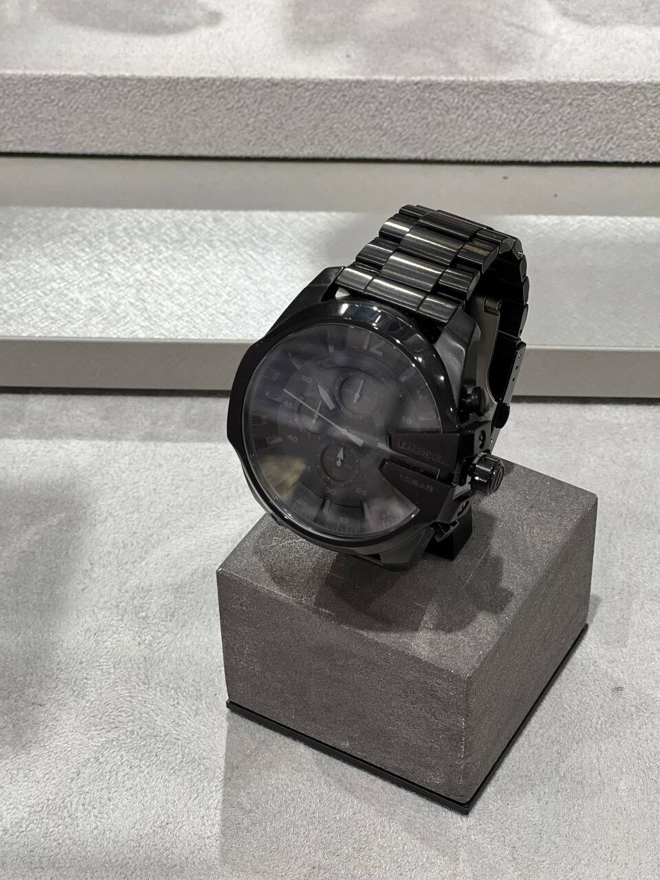 Часы Diesel