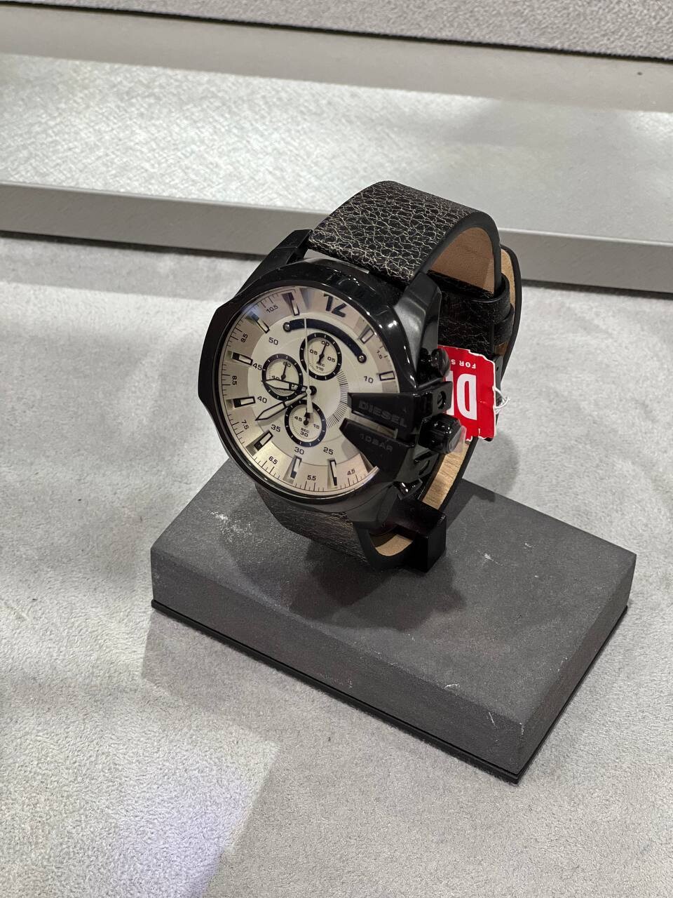 Часы Diesel