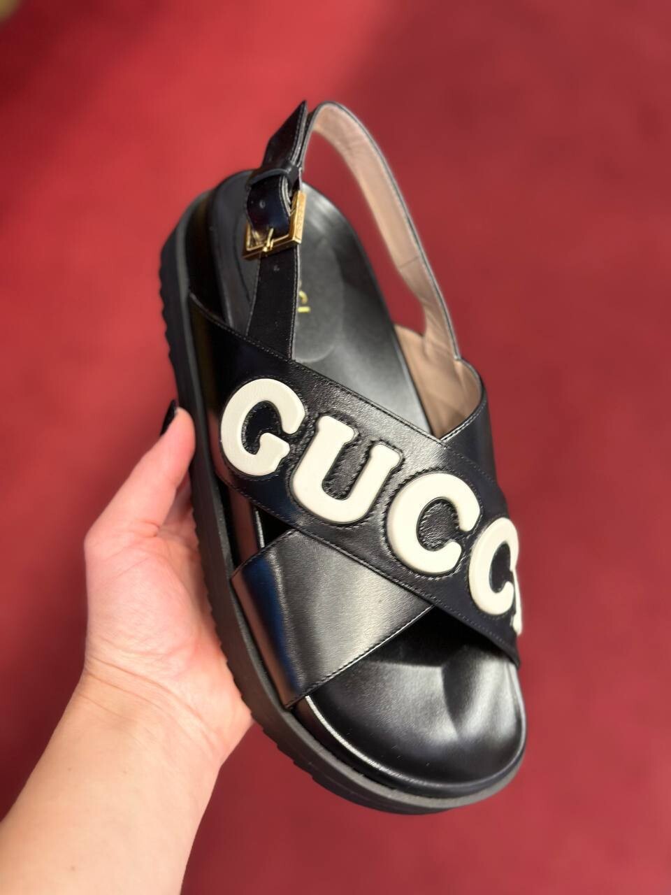 Сандалии Gucci