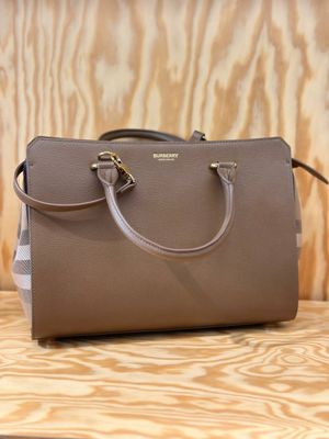 Сумка Burberry medium size