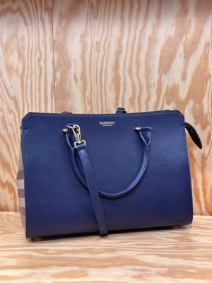 Сумка Burberry medium size