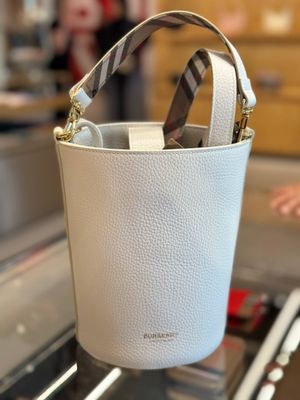 Сумка Burberry