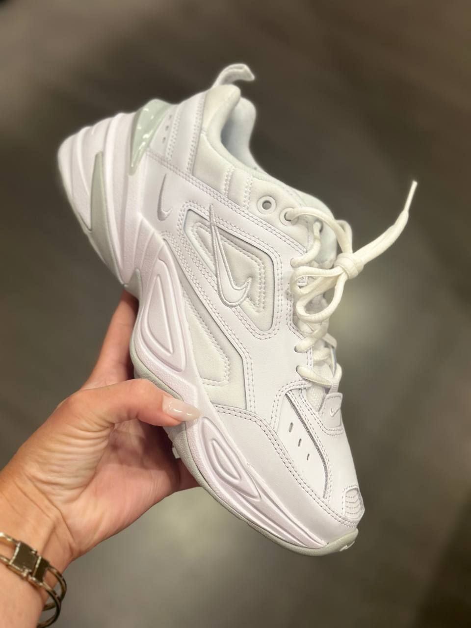Кроссовки Nike