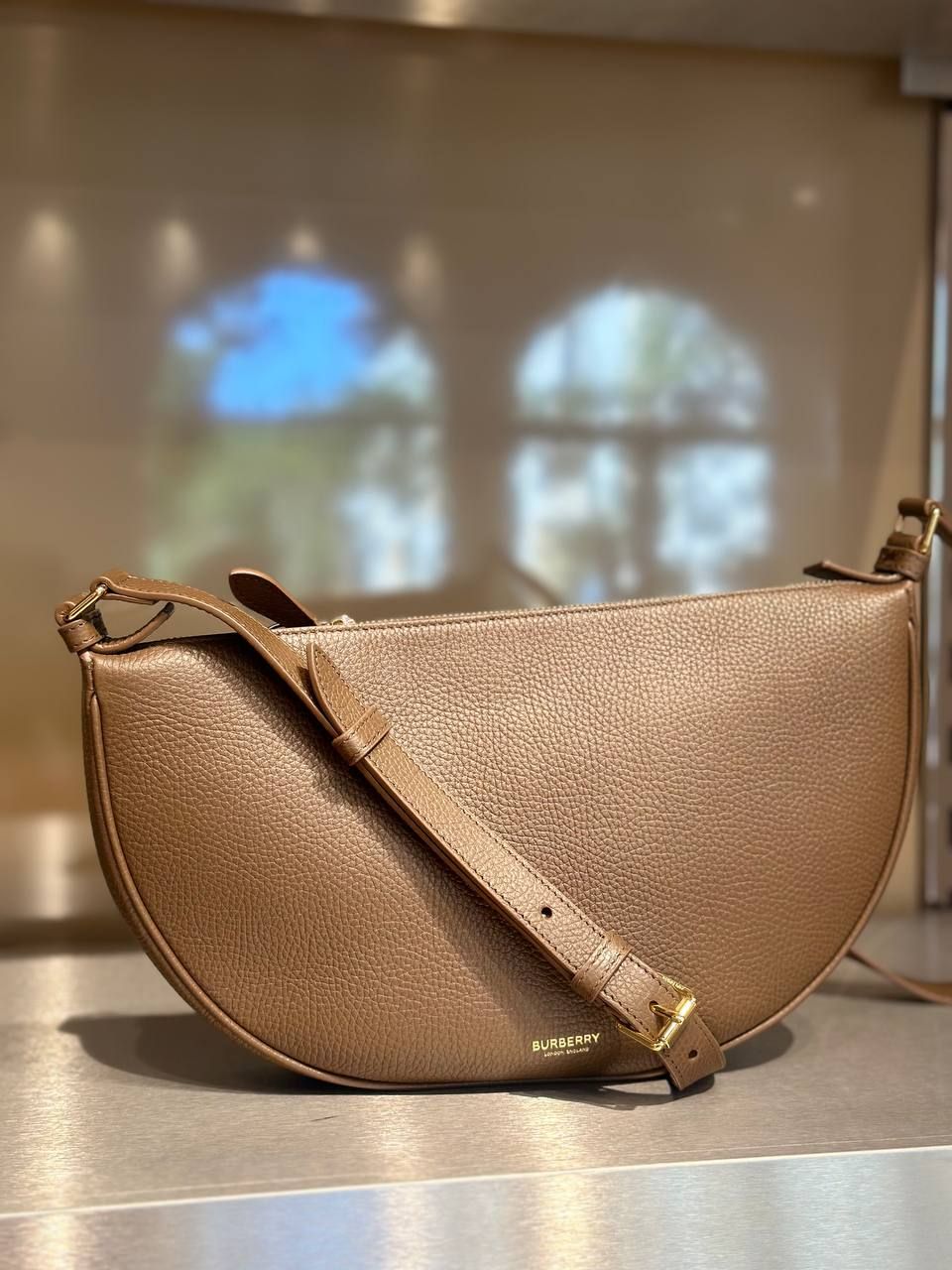Сумка Burberry