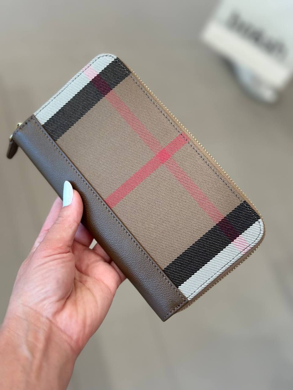 Кошелек Burberry