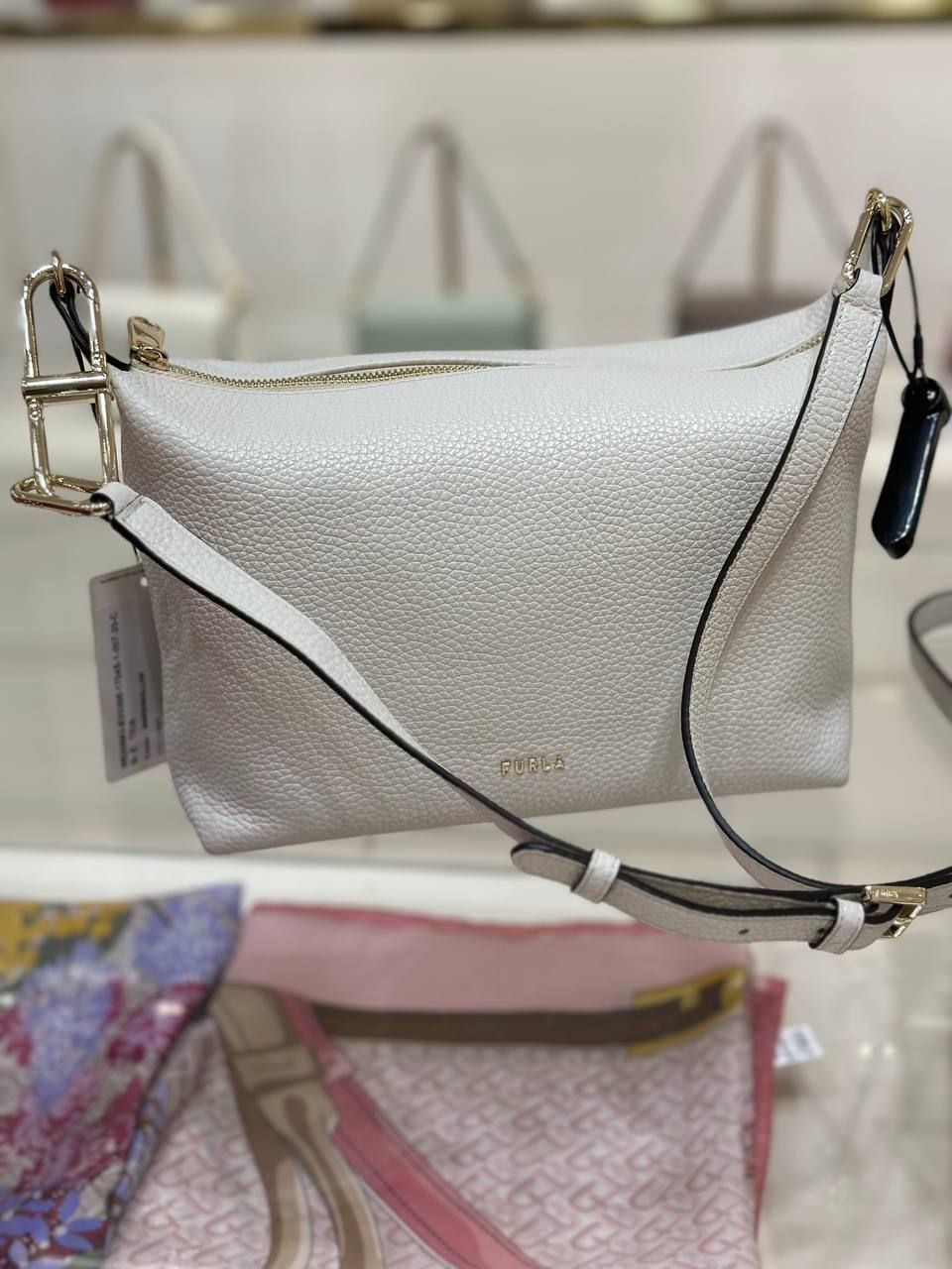 Сумка Furla Teia