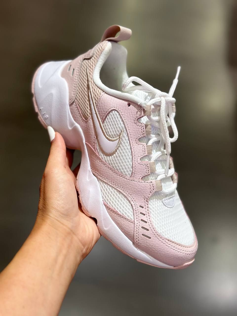 Кроссовки Nike