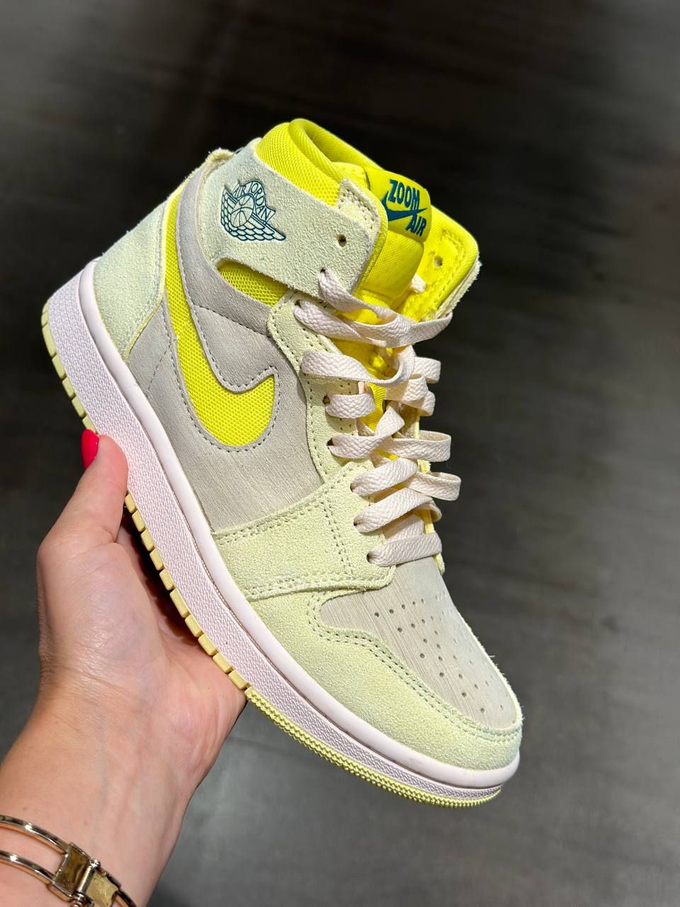 Кроссовки Nike