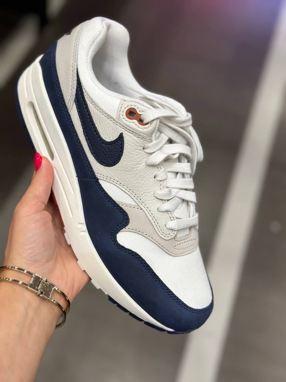 Кроссовки Nike