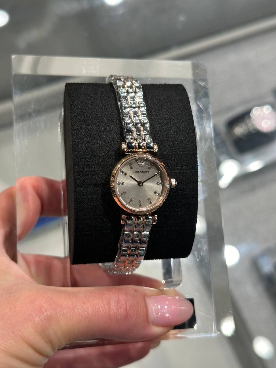 Женские часы  Armani