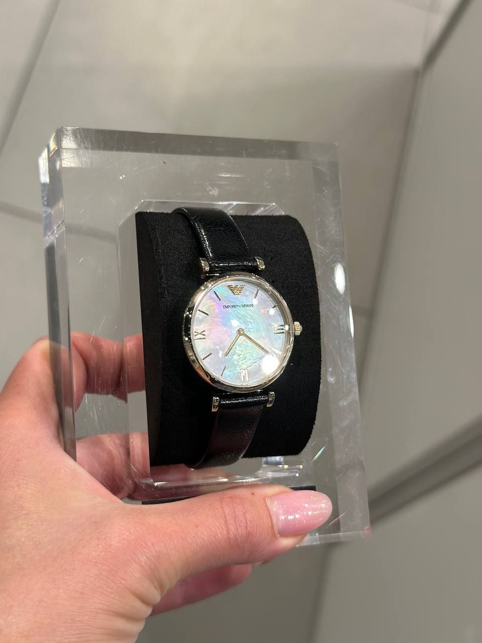 Женские часы  Armani