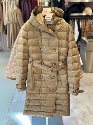 Пуховик Burberry
