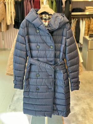 Пуховик Burberry