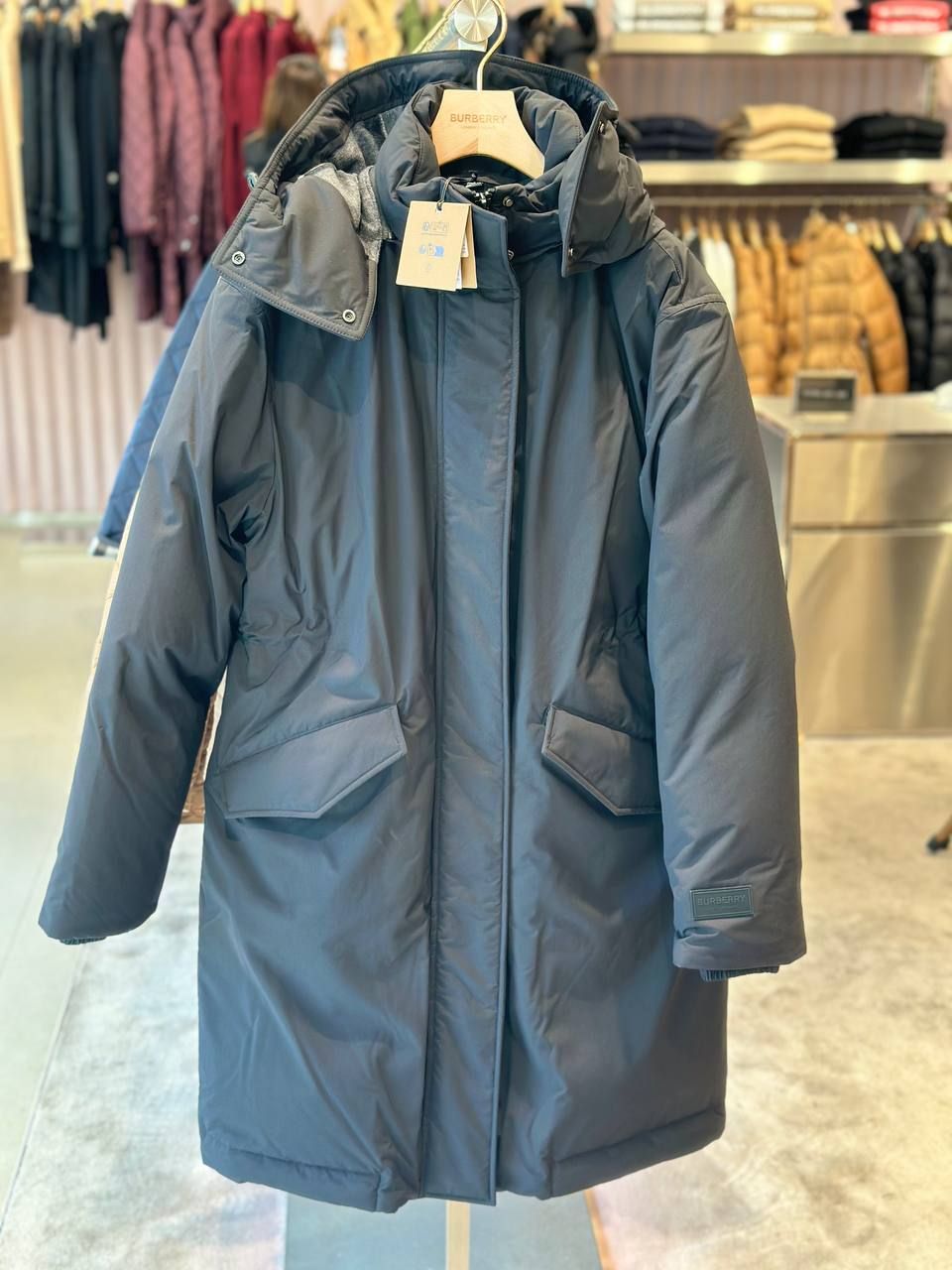 Пуховик Burberry