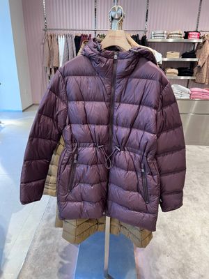 Пуховик Burberry