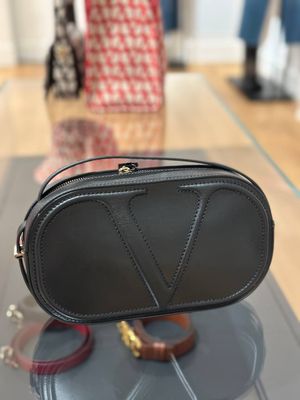 Сумка Valentino