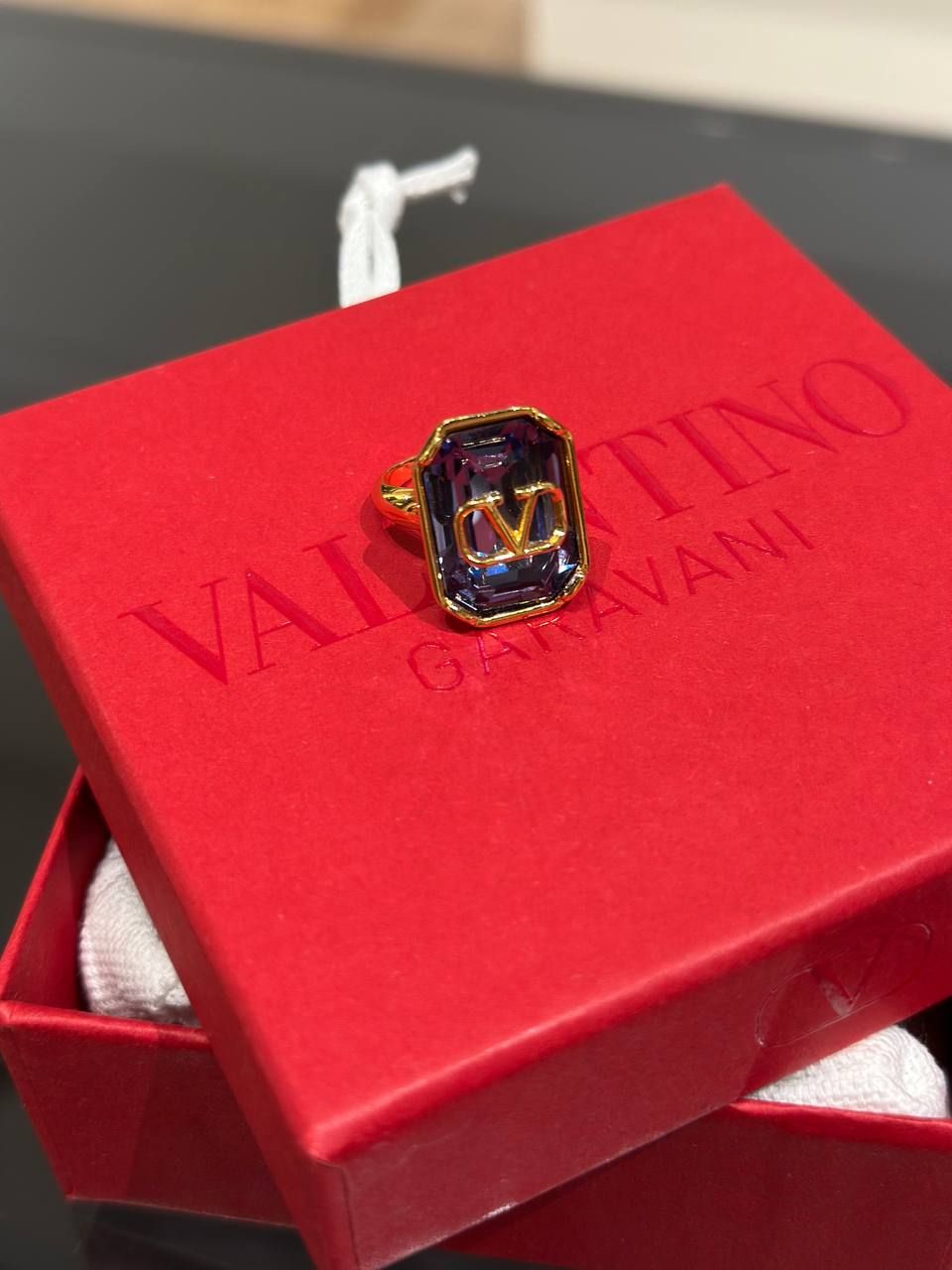 Кольцо Valentino
