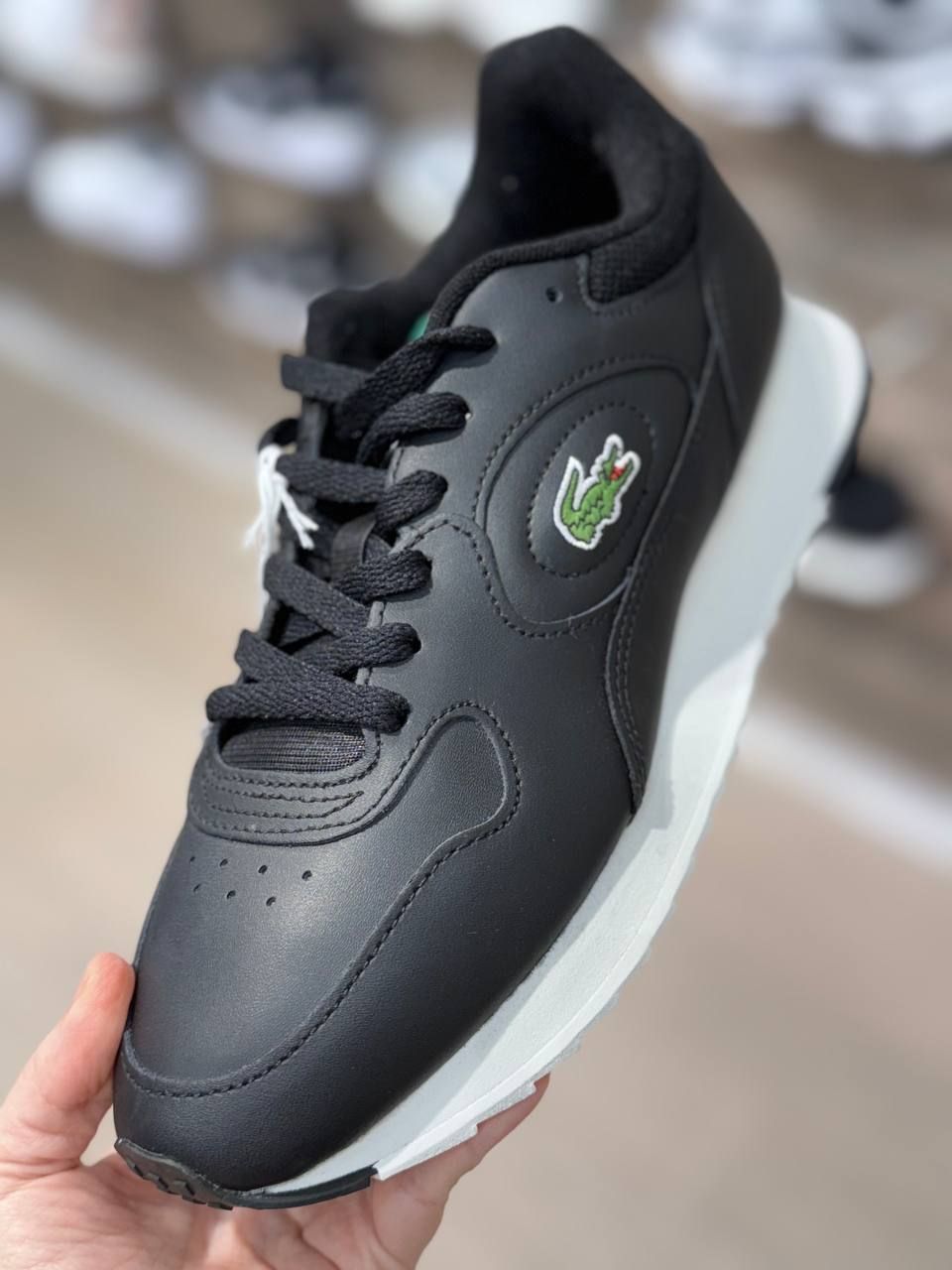 Кроссовки Lacoste