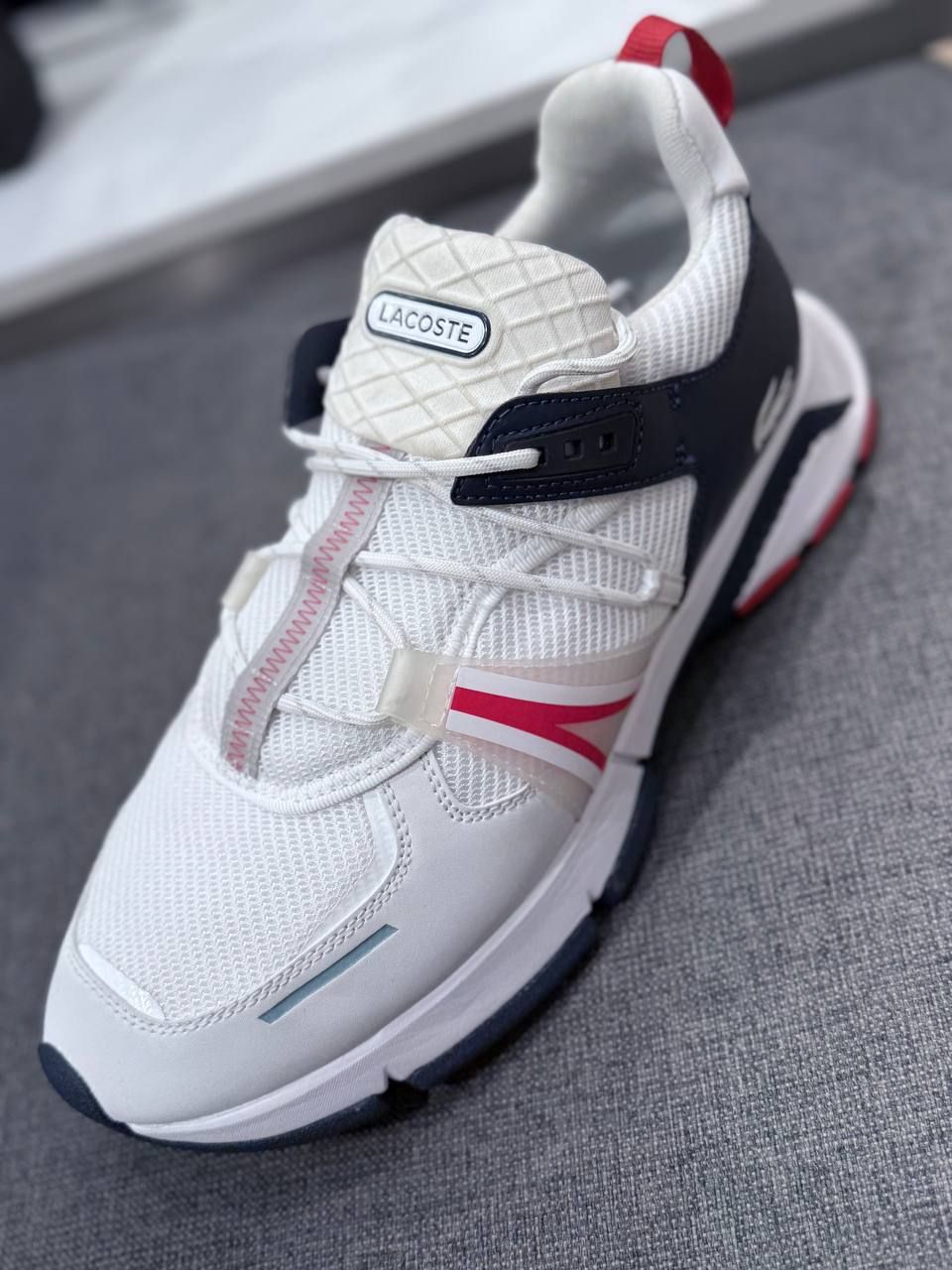 Мужские кроссовки Lacoste