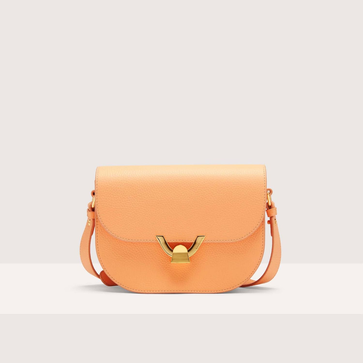 Сумка Coccinelle Dew mini