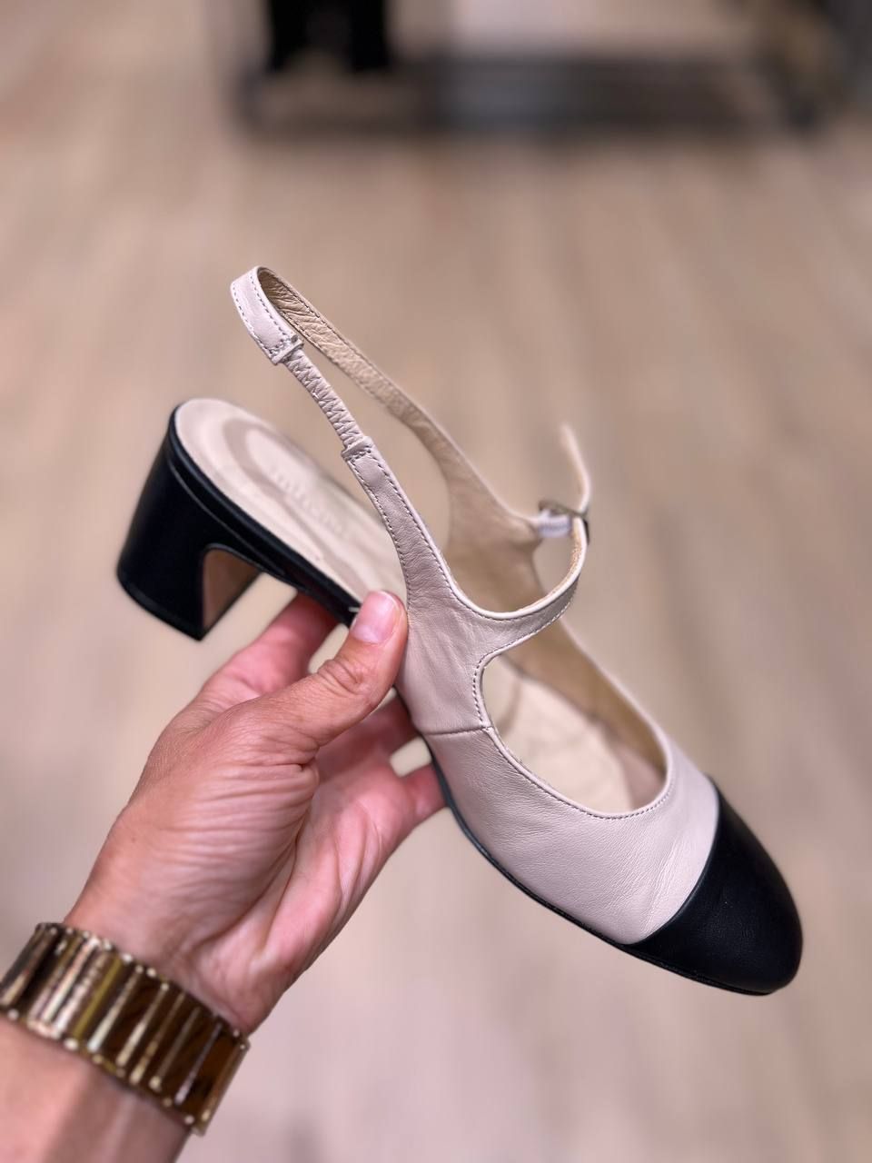 Слингбэки Max Mara Group