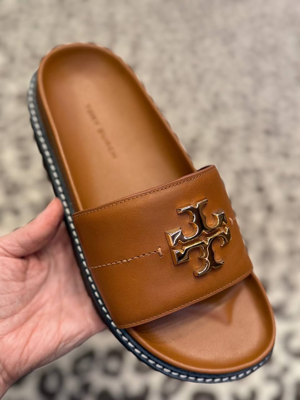 Шлепанцы Tory Burch