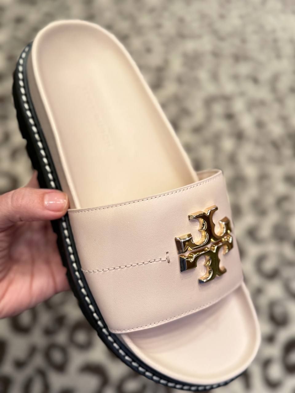 Шлепанцы Tory Burch