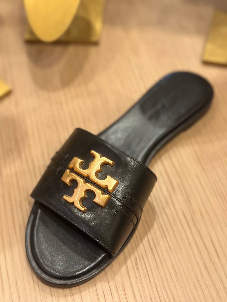 Шлепанцы Tory Burch