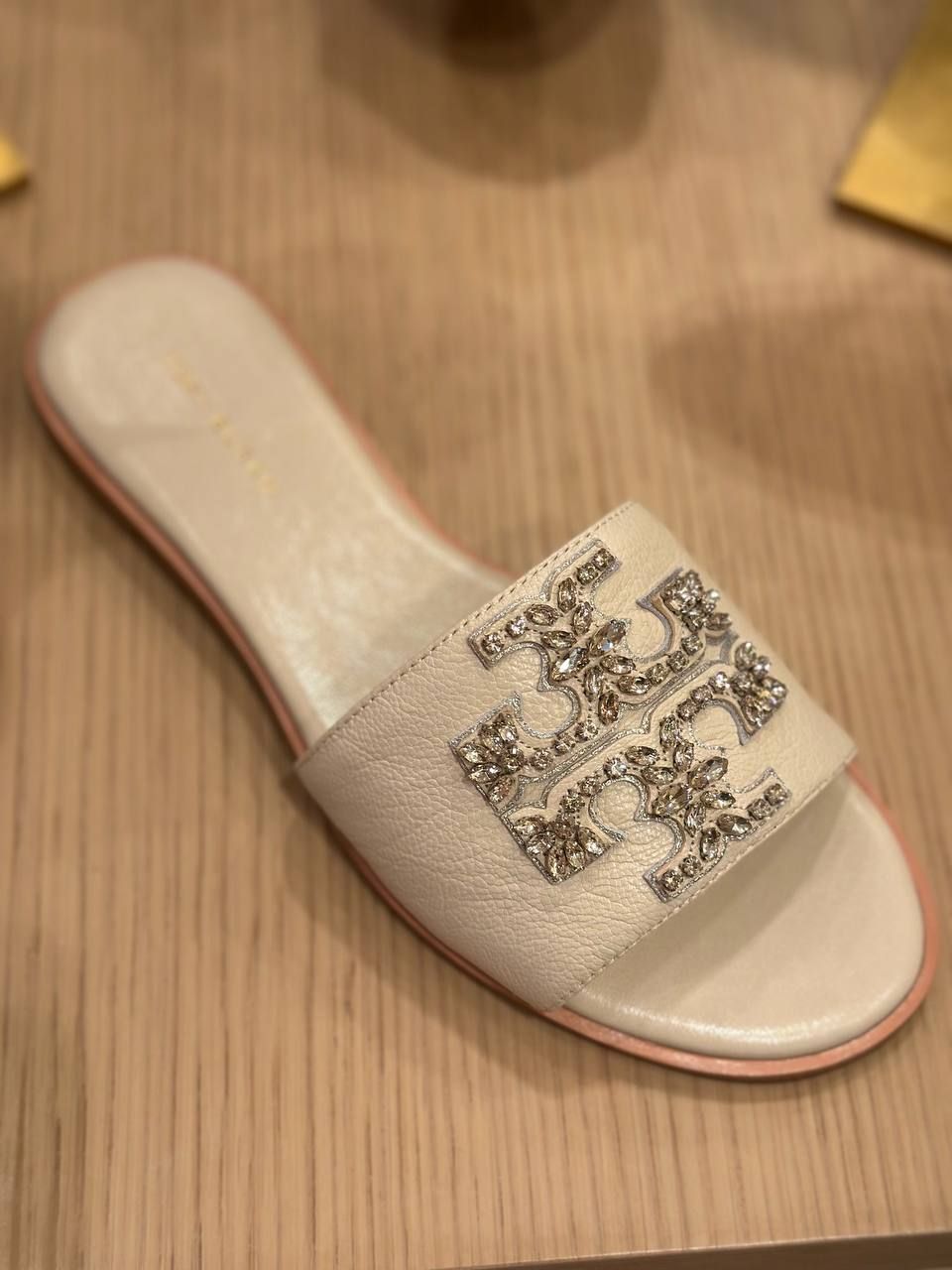 Шлепанцы Tory Burch